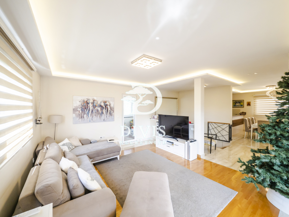 Slika 4 - Olge Spiridonović, Petosoban stan na prodaju, 140m2, 406.000€